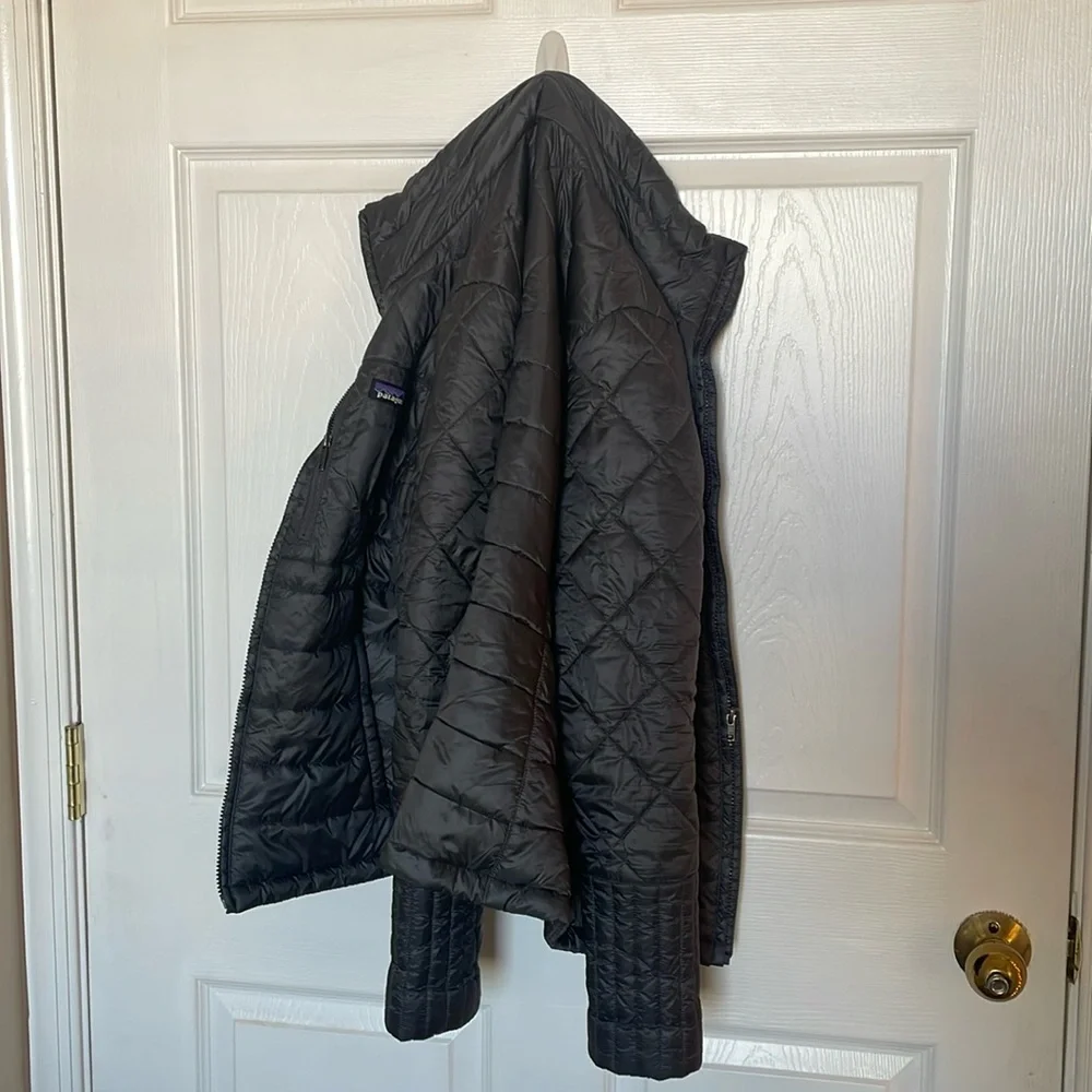 Women’s Patagonia size small - Picture 2 of 5